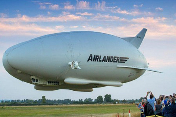 Máy bay lớn nhất thế giới bay thử thành công